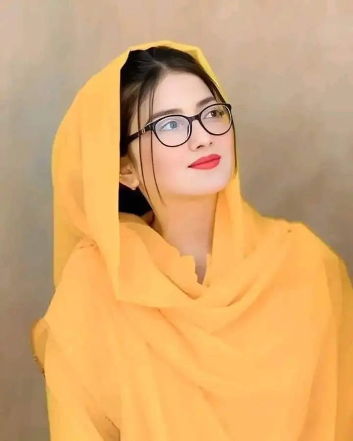 single girl dp cartoon for instagram 2